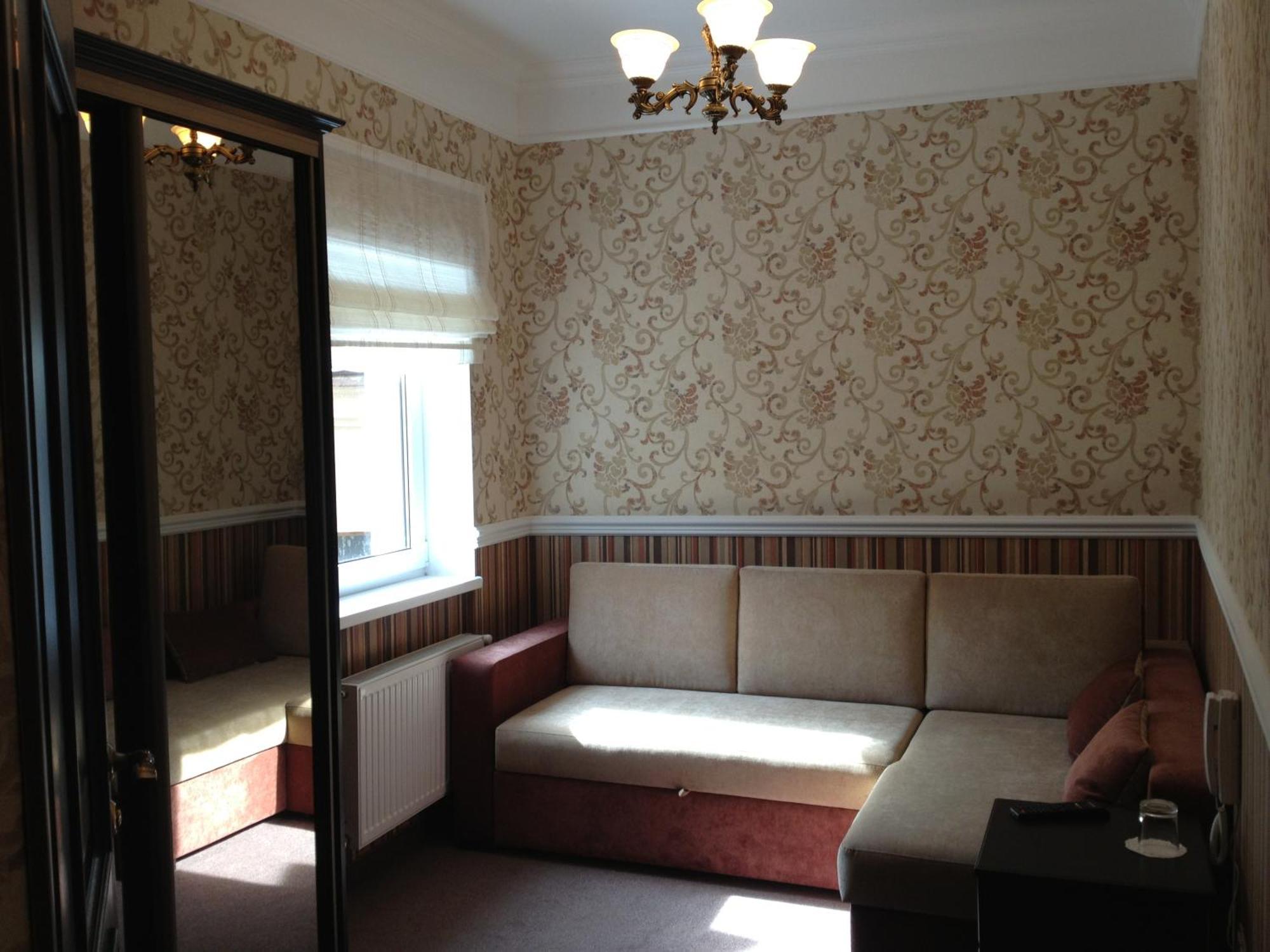 Franz Hotel Ivano-Frankivsk Buitenkant foto