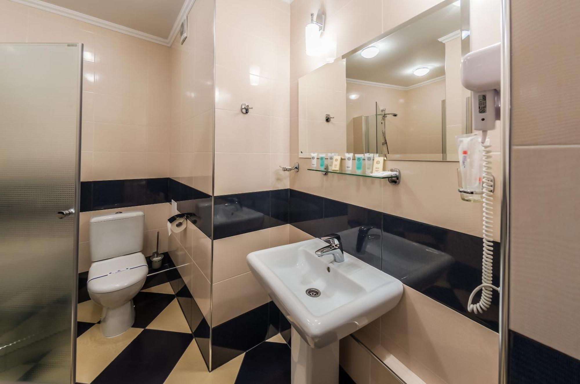 Franz Hotel Ivano-Frankivsk Kamer foto