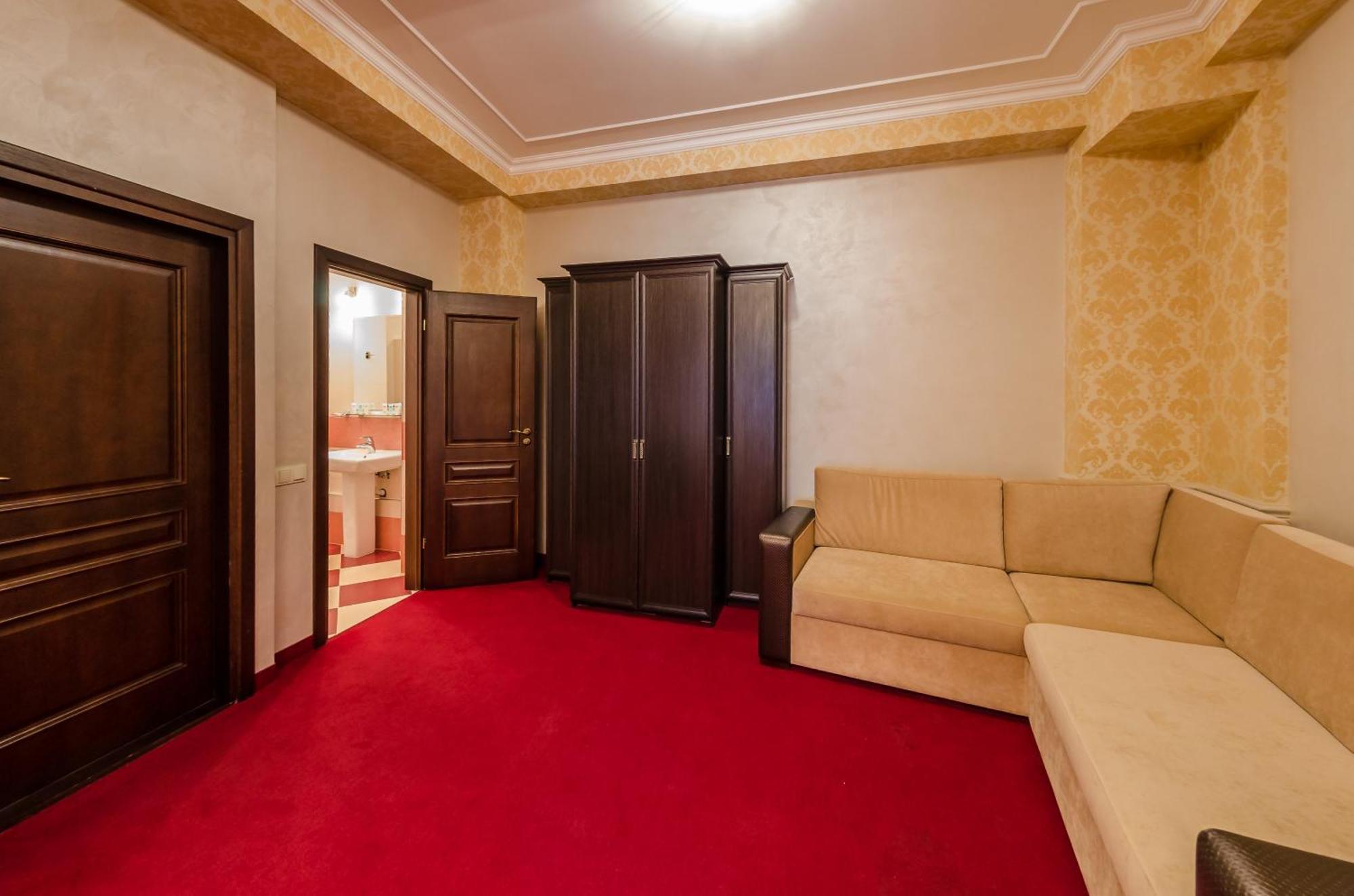 Franz Hotel Ivano-Frankivsk Kamer foto